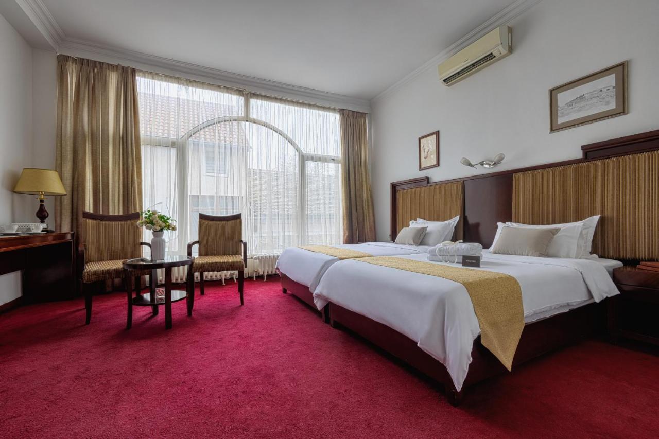 Garni Hotel Planeta Inn Novi Sad Extérieur photo