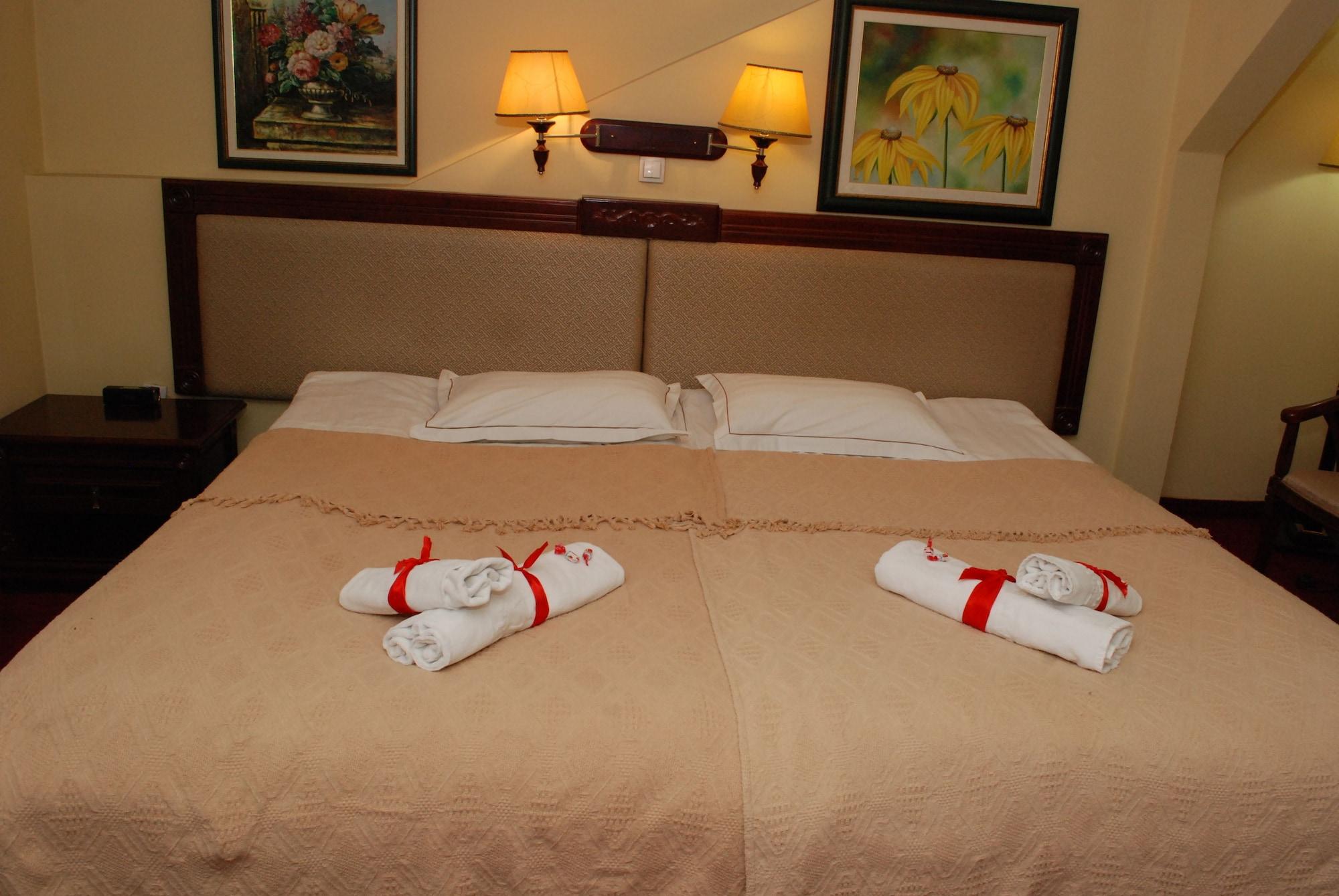 Garni Hotel Planeta Inn Novi Sad Extérieur photo
